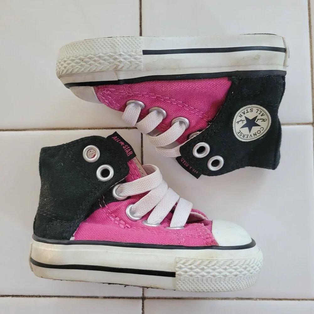 Converse All Star Infant High‎ Top Sneakers Size 2 Black Pink Canvas Shoes